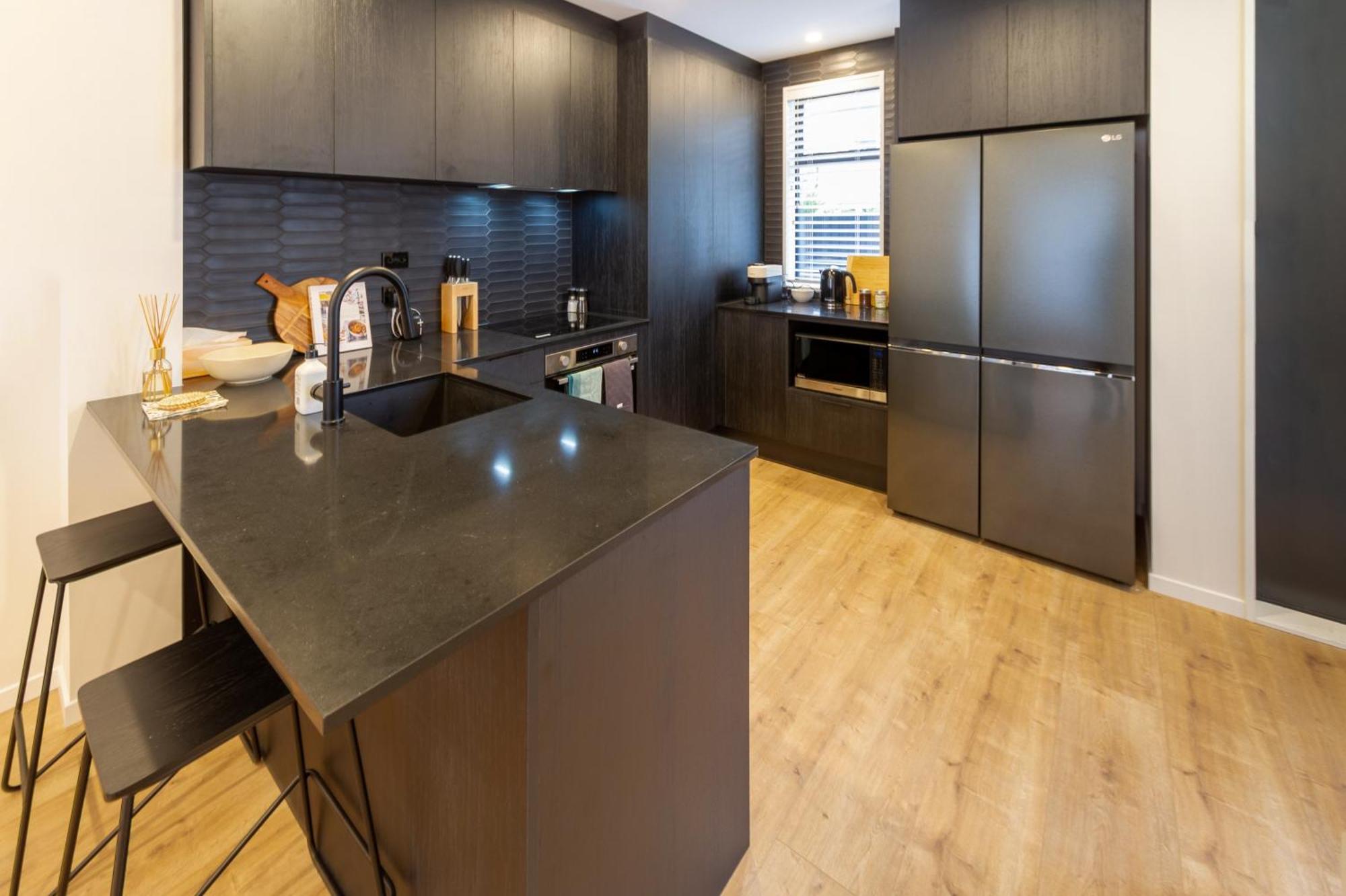 Stylish 3 Bedroom Home In Prime City With Garage Christchurch Exterior photo